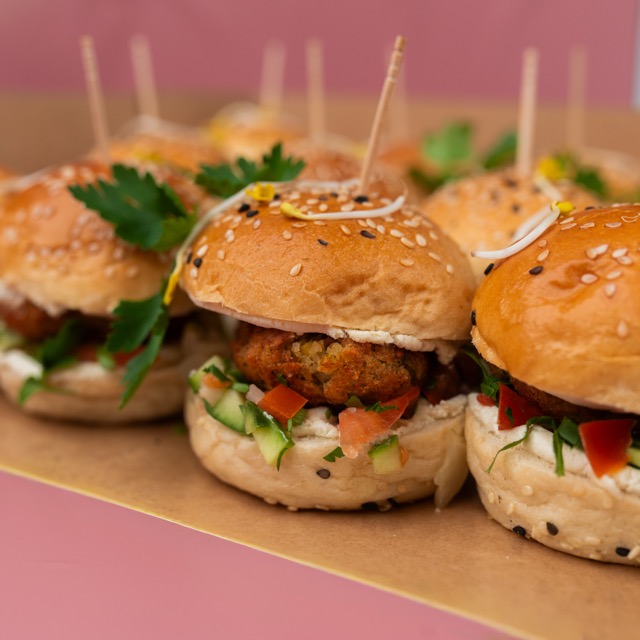 3. Mini Falafel-Burger Box vegan (2 von 3)