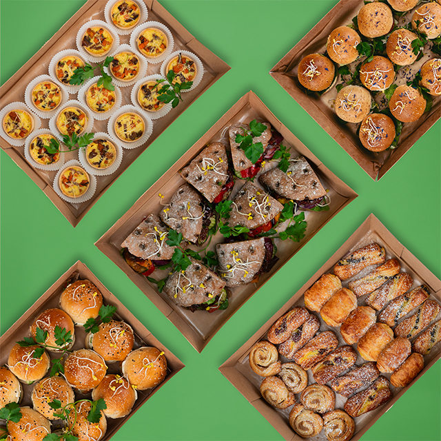 Das Bild zeigt das Snack Lunch Bundle für 8 bis 10 Personen.